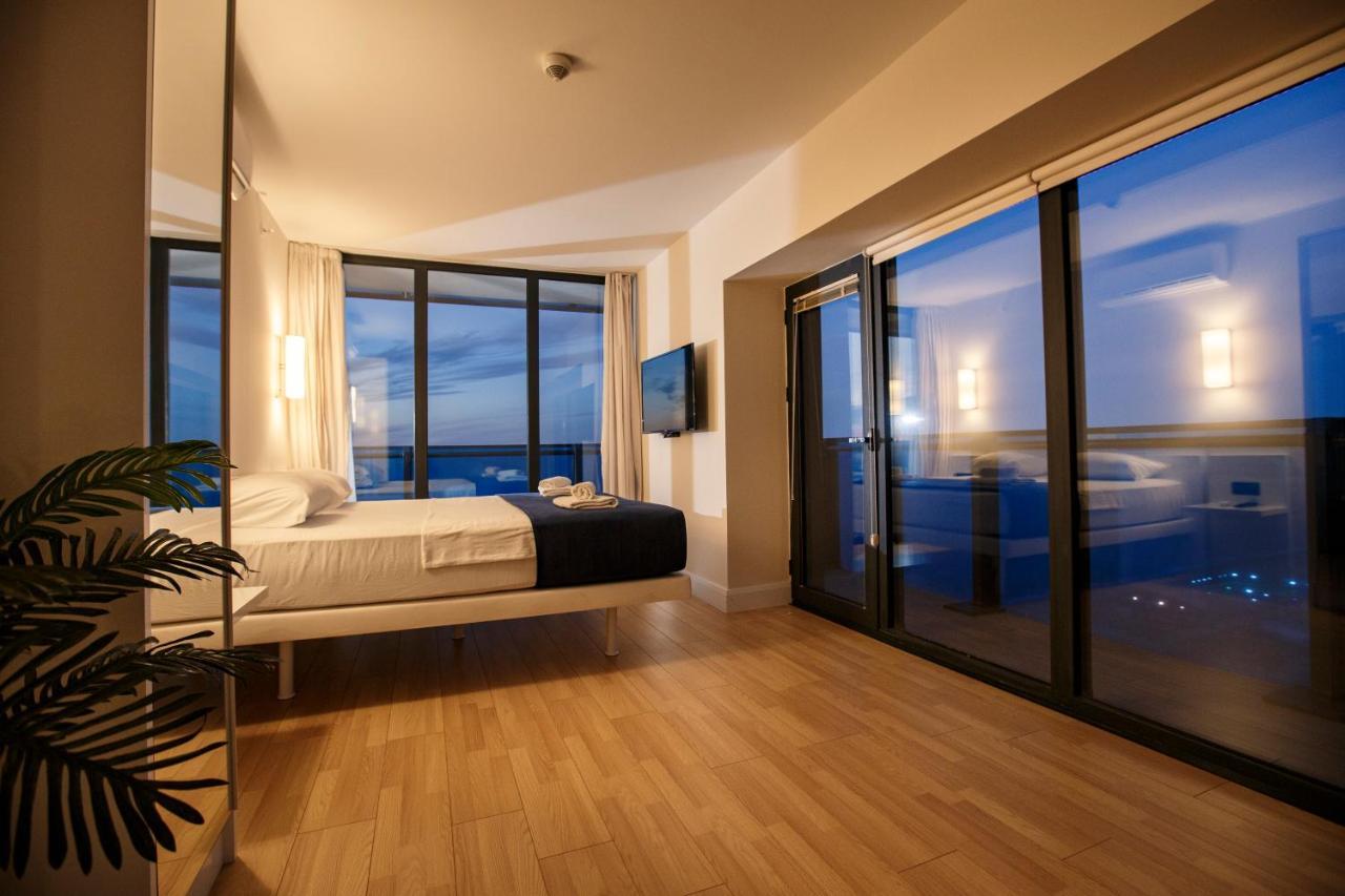 Orbi City Luxury Suite Batumi Exterior foto
