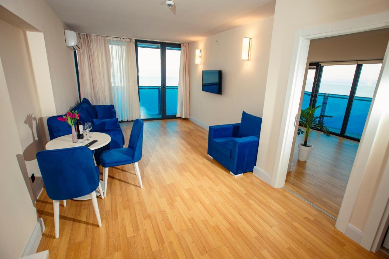 Orbi City Luxury Suite Batumi Exterior foto