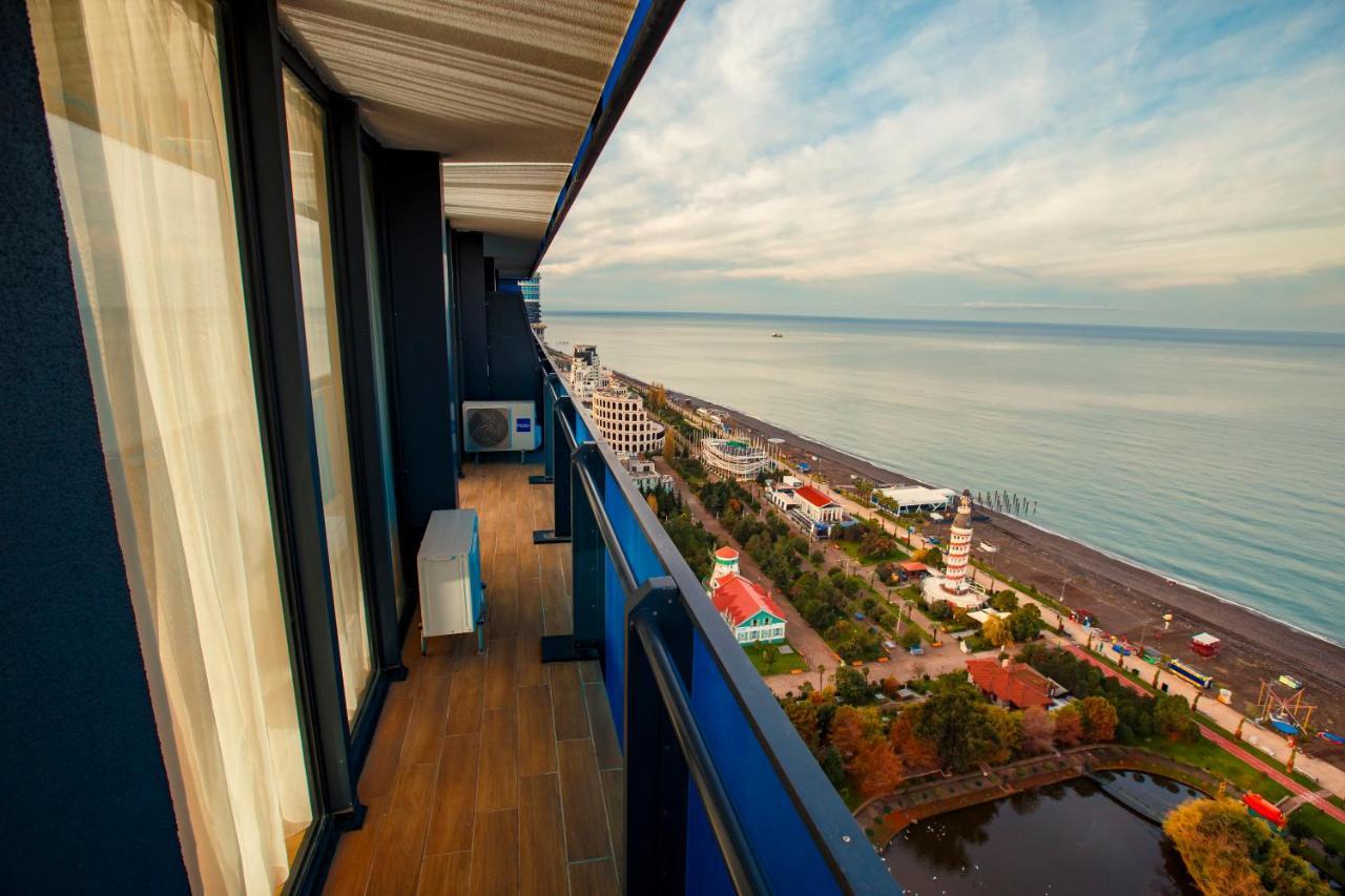 Orbi City Luxury Suite Batumi Exterior foto