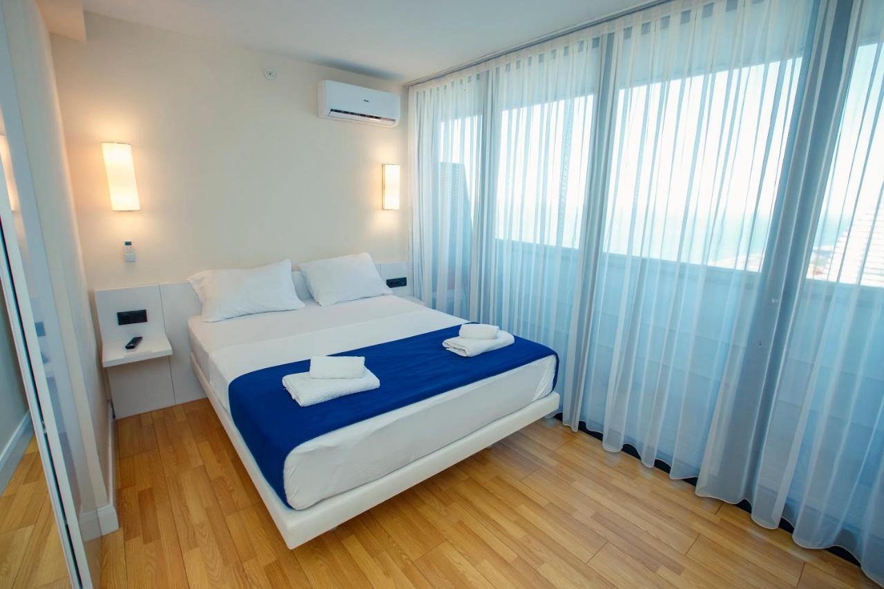 Orbi City Luxury Suite Batumi Exterior foto