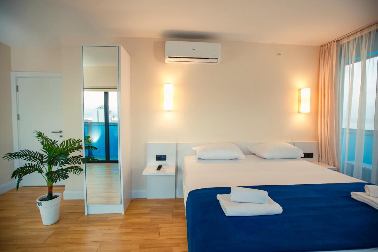Orbi City Luxury Suite Batumi Exterior foto